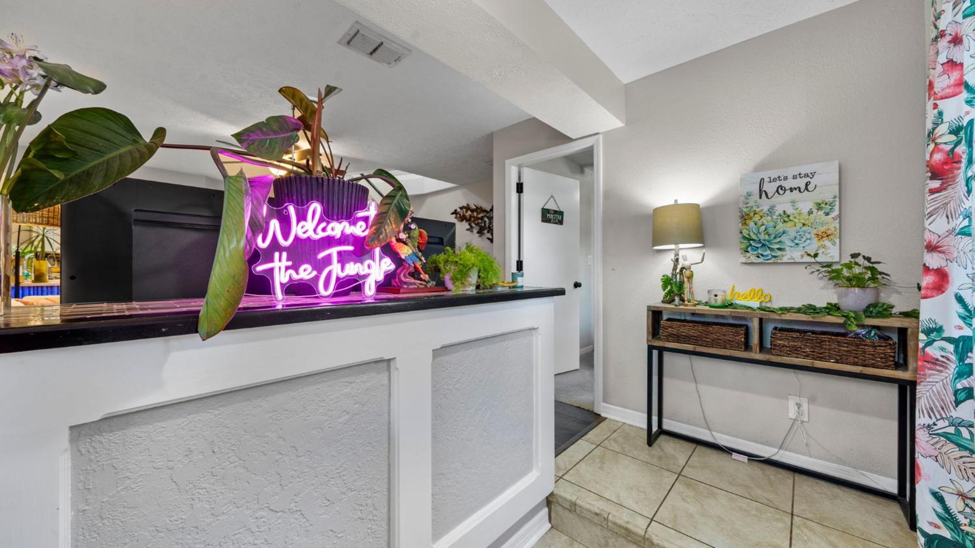 Zen Jungle House By Busch Gardens Sleeps 12 With Outdoor Games & Detached Play Space! Tampa Eksteriør bilde