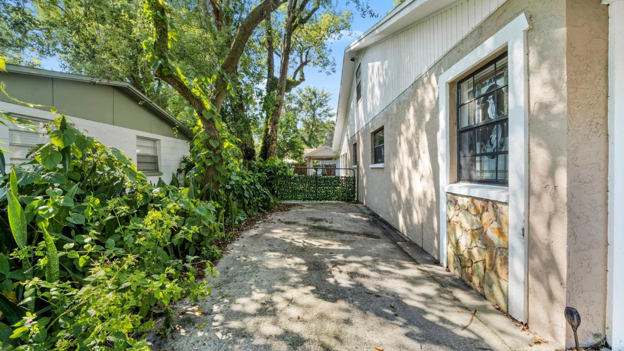 Zen Jungle House By Busch Gardens Sleeps 12 With Outdoor Games & Detached Play Space! Tampa Eksteriør bilde