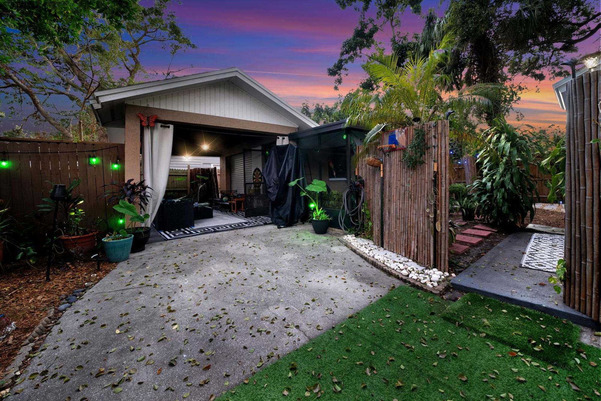 Zen Jungle House By Busch Gardens Sleeps 12 With Outdoor Games & Detached Play Space! Tampa Eksteriør bilde