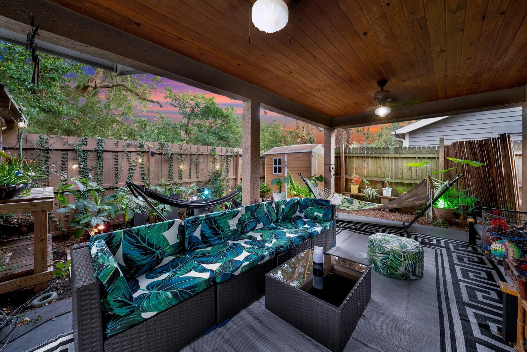 Zen Jungle House By Busch Gardens Sleeps 12 With Outdoor Games & Detached Play Space! Tampa Eksteriør bilde